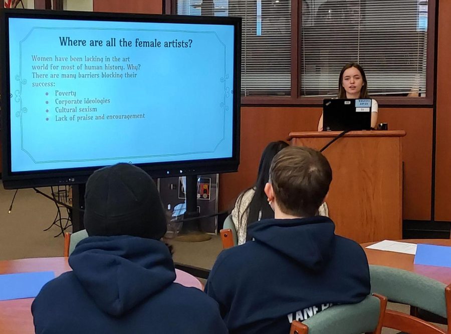Senior Mallory Little presents her workshop on “How to find your artistic passion” to a group of eager listeners. Photo Courtesy of Matthew Prince.