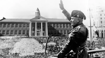 Steelman gives victory speech on LCHS front lawn 
