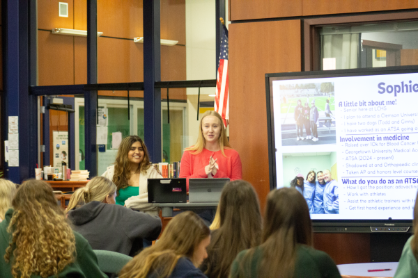 Seniors Alisha Kumar and Sophie Webb present their breakout session on “women in the medical field.” In their presentation, Webb highlighted the importance of taking opportunities that align with your goals while Kumar emphasized confidence in public speaking.